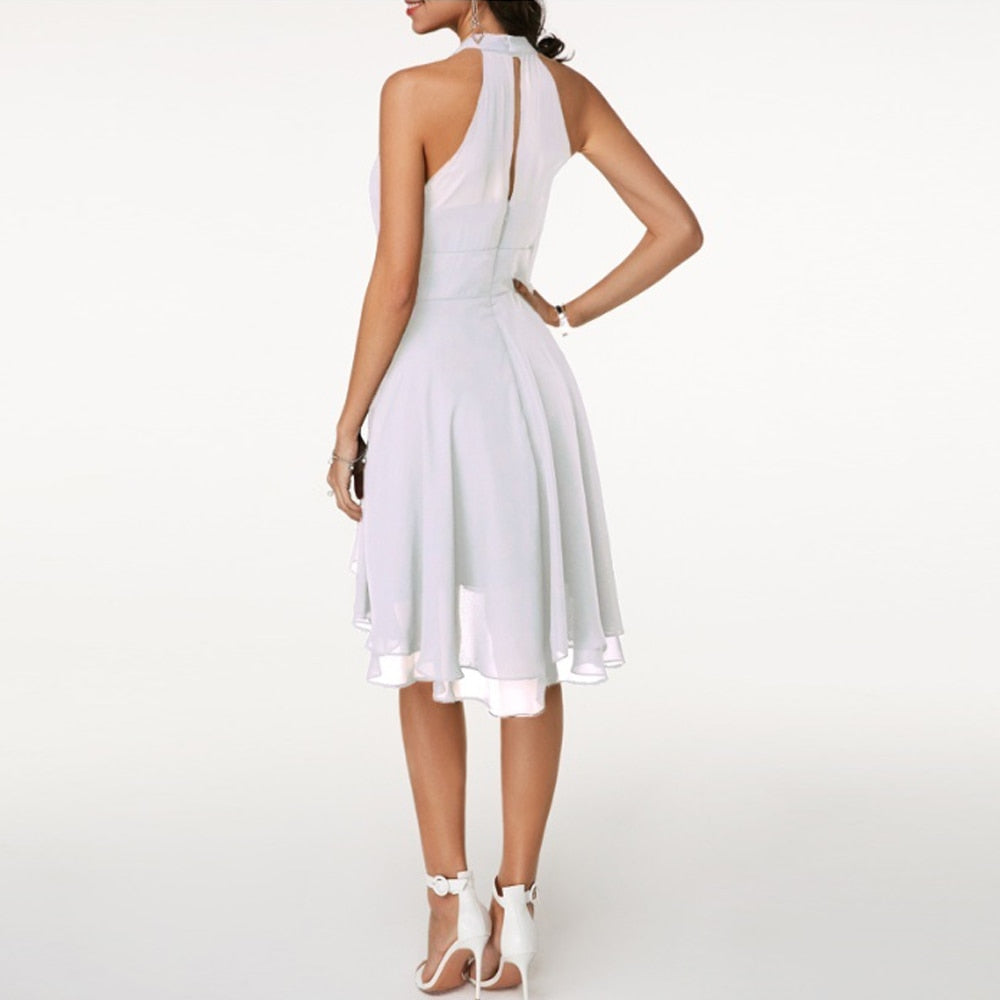 Elisa | Chic Kleid mit Neckholder und gestuftem Rock