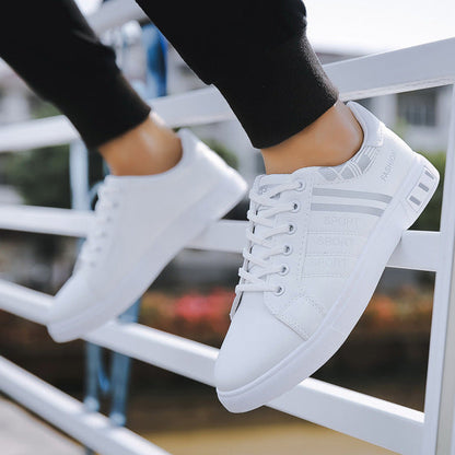 Adelheid | Sneakers sportive con design a righe
