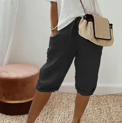Laura | Damen kurze Hose mit Kordelzug und Taschen