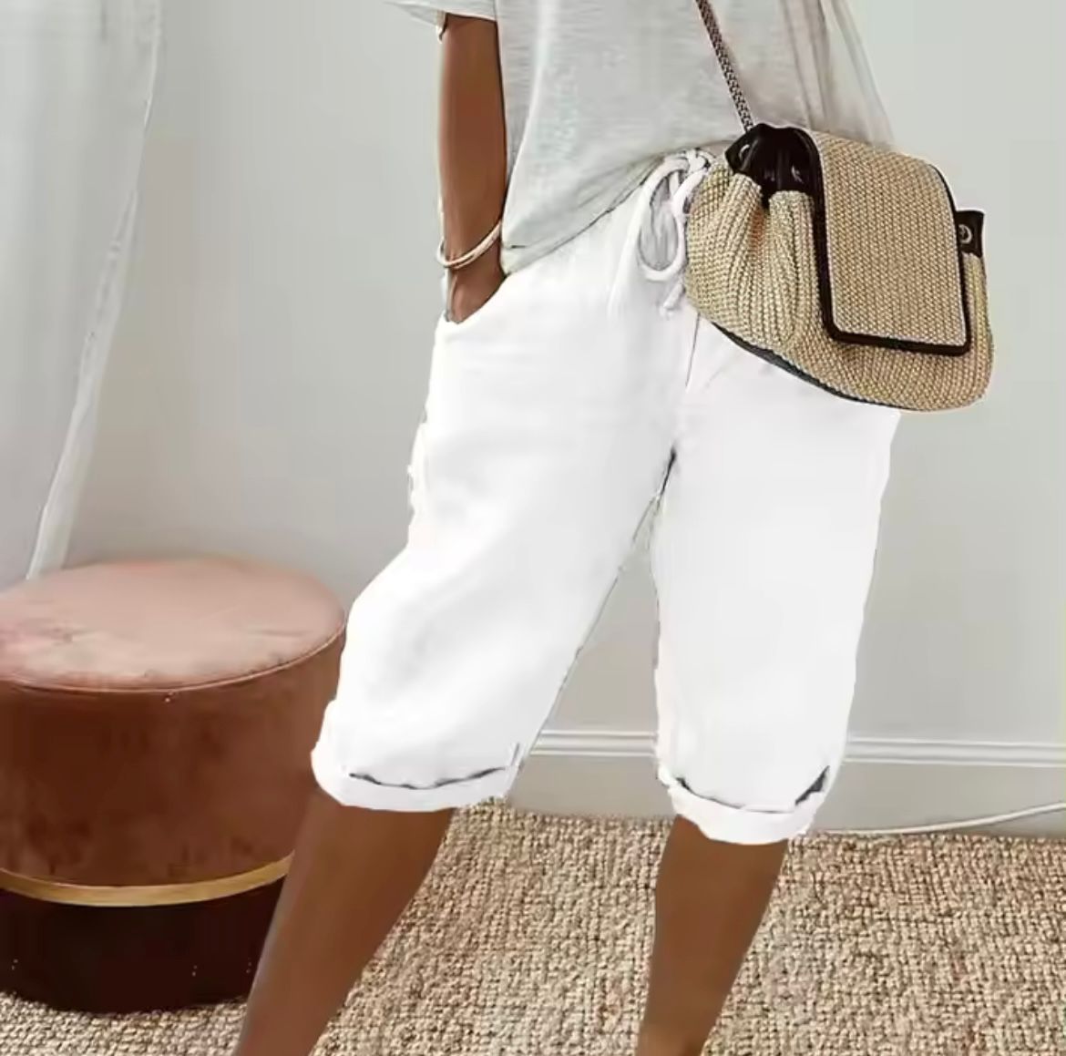 Laura | Damen kurze Hose mit Kordelzug und Taschen