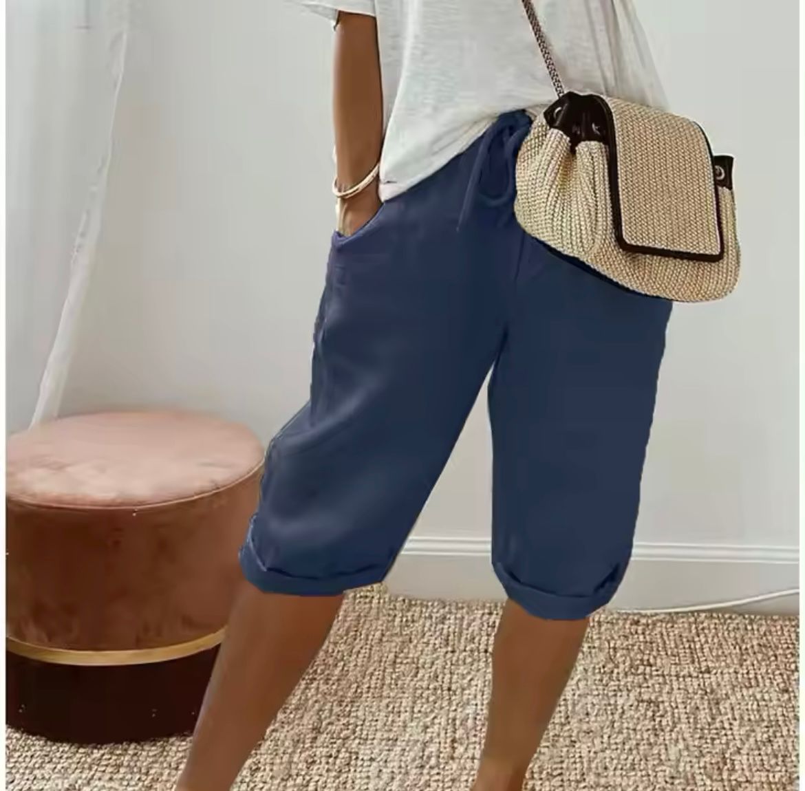Laura | Damen kurze Hose mit Kordelzug und Taschen