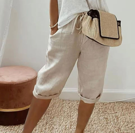 Laura | Damen kurze Hose mit Kordelzug und Taschen