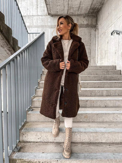 Dania | langer Wintermantel aus feiner Wolle mit Knöpfen