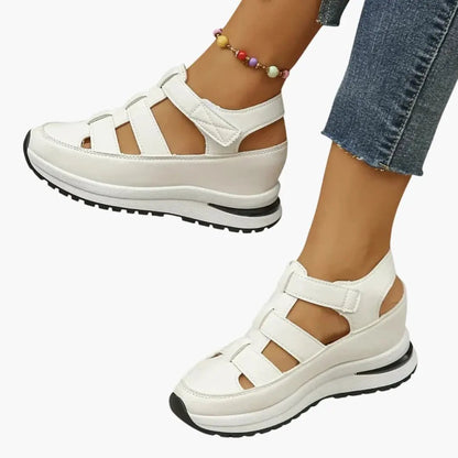 Beate| Women's Orthopedic Sandals with Adjustable Straps and Textured Sole