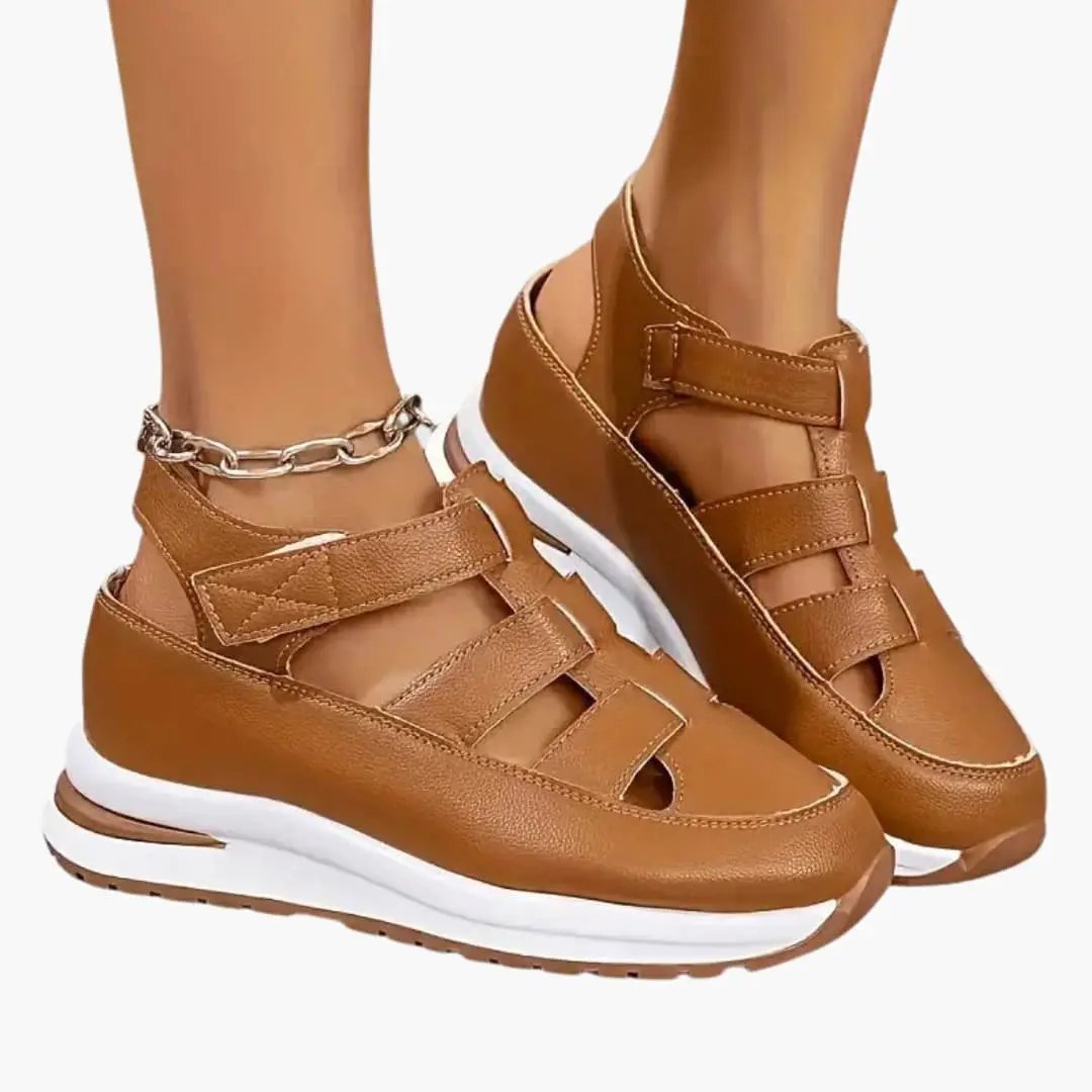 Beate| Women's Orthopedic Sandals with Adjustable Straps and Textured Sole