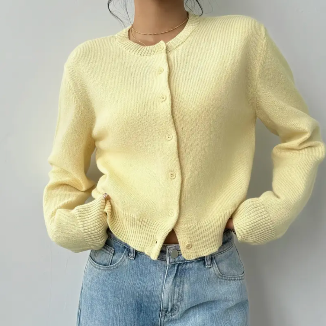 Elina | Short Cardigan with Button Placket and Round Neckline