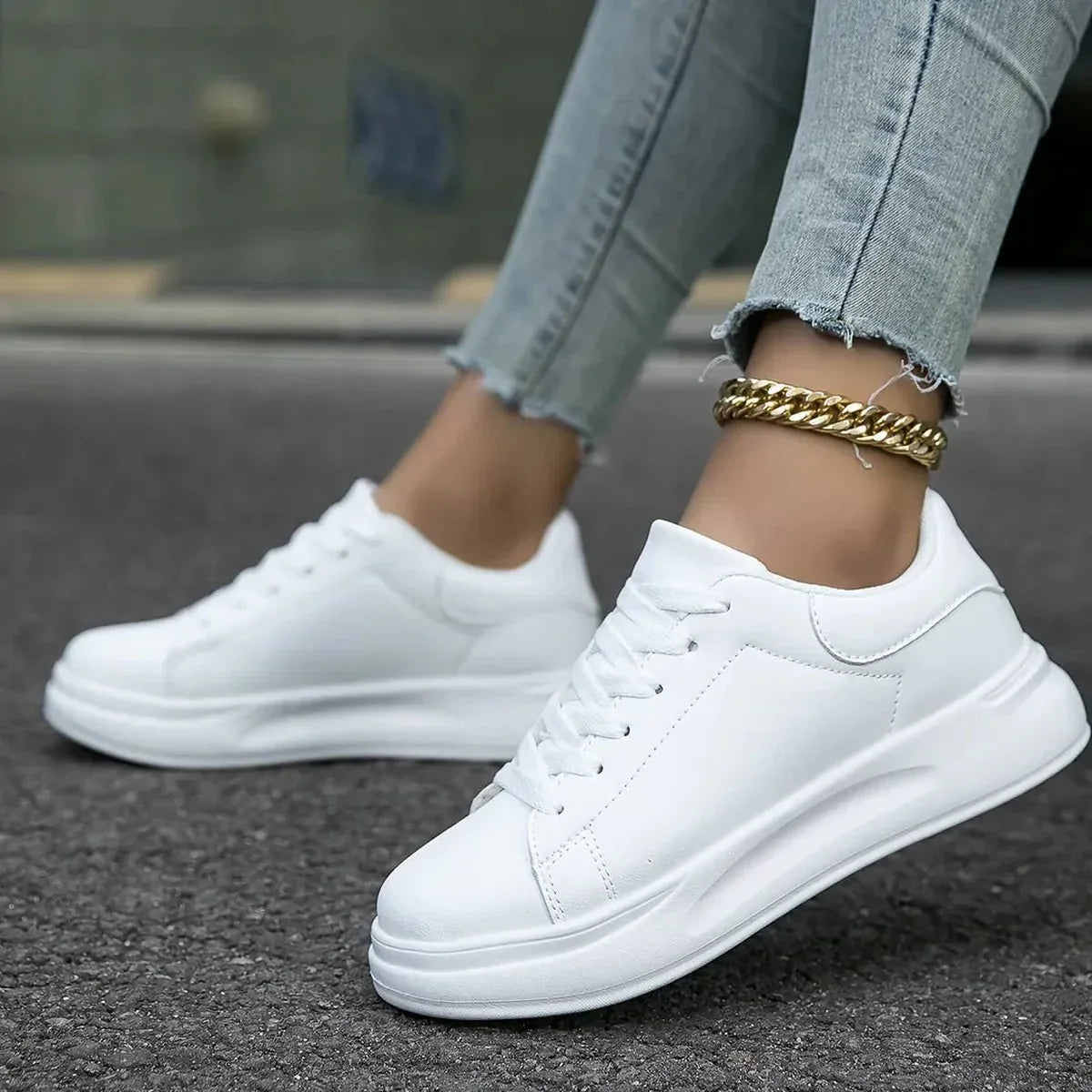 Dariah | Damen Sneaker mit Schnürung und dicker Sohle und Form
