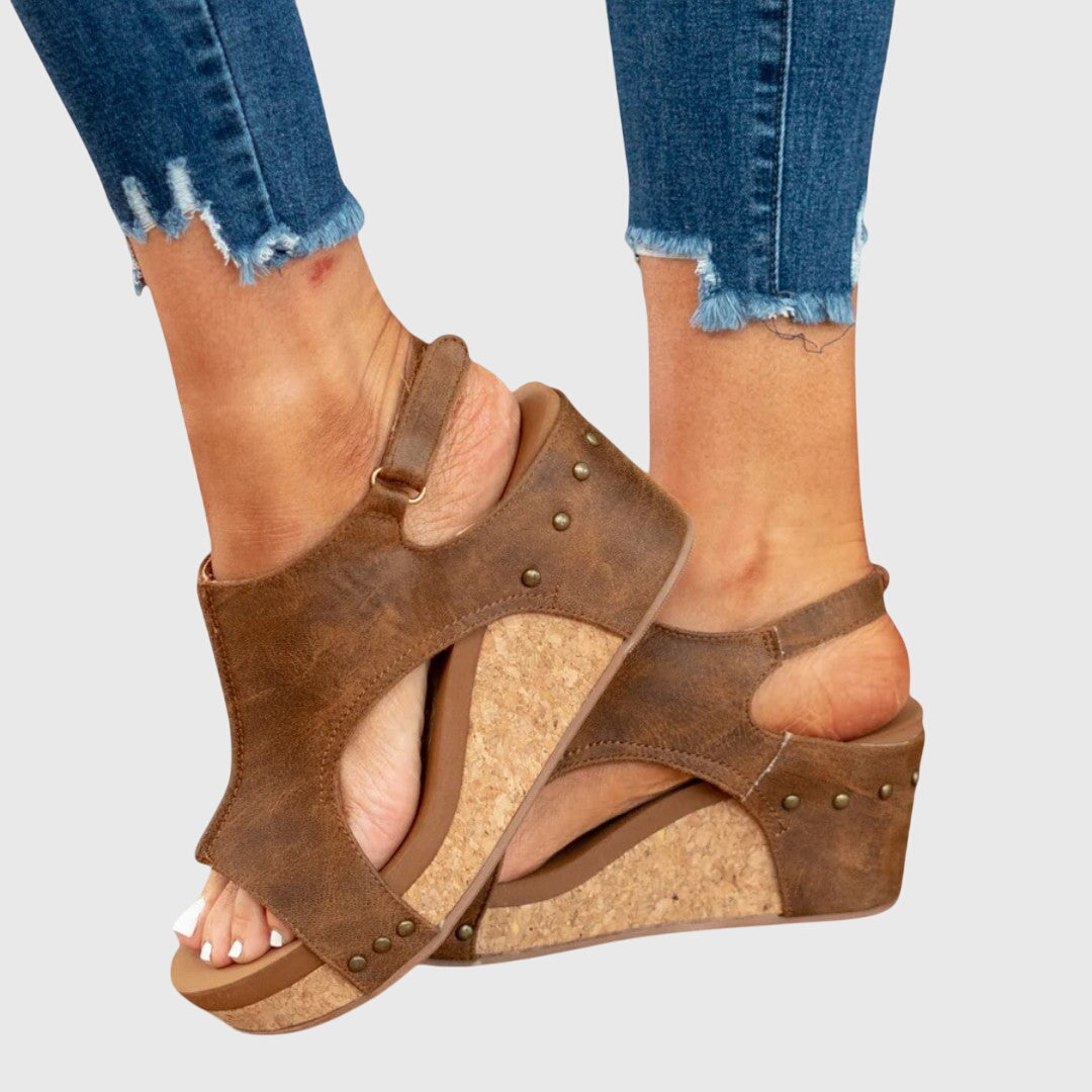 Ingrid | Women's orthopedic sandals with platform sole