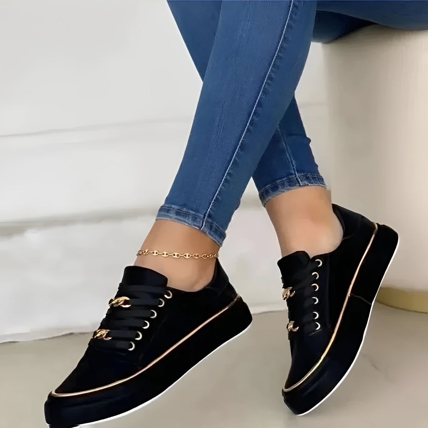 Alexa | Women's Stylish Orthopedic Lace-Up Sneakers