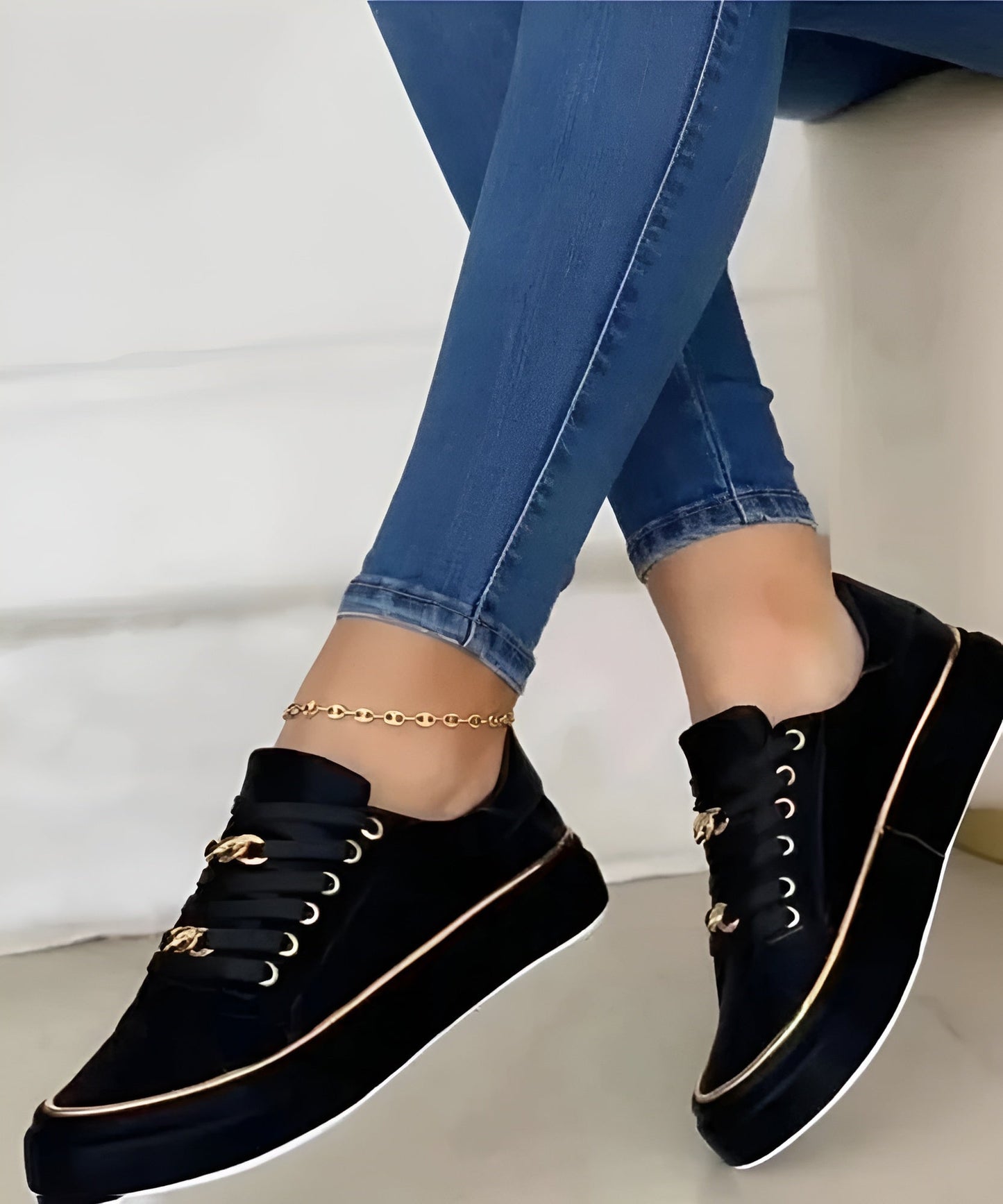 Alexa | Women's Stylish Orthopedic Lace-Up Sneakers