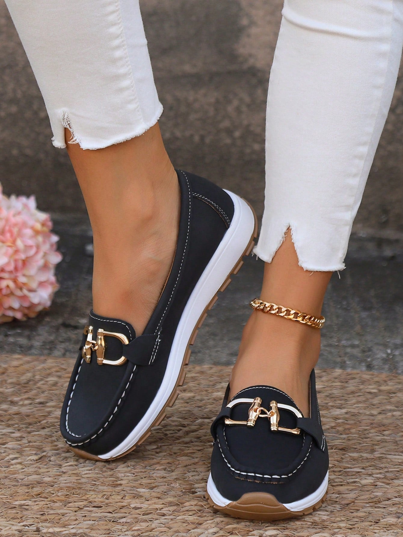 Josephine | Mocassini da donna con fibbia dorata e slip on