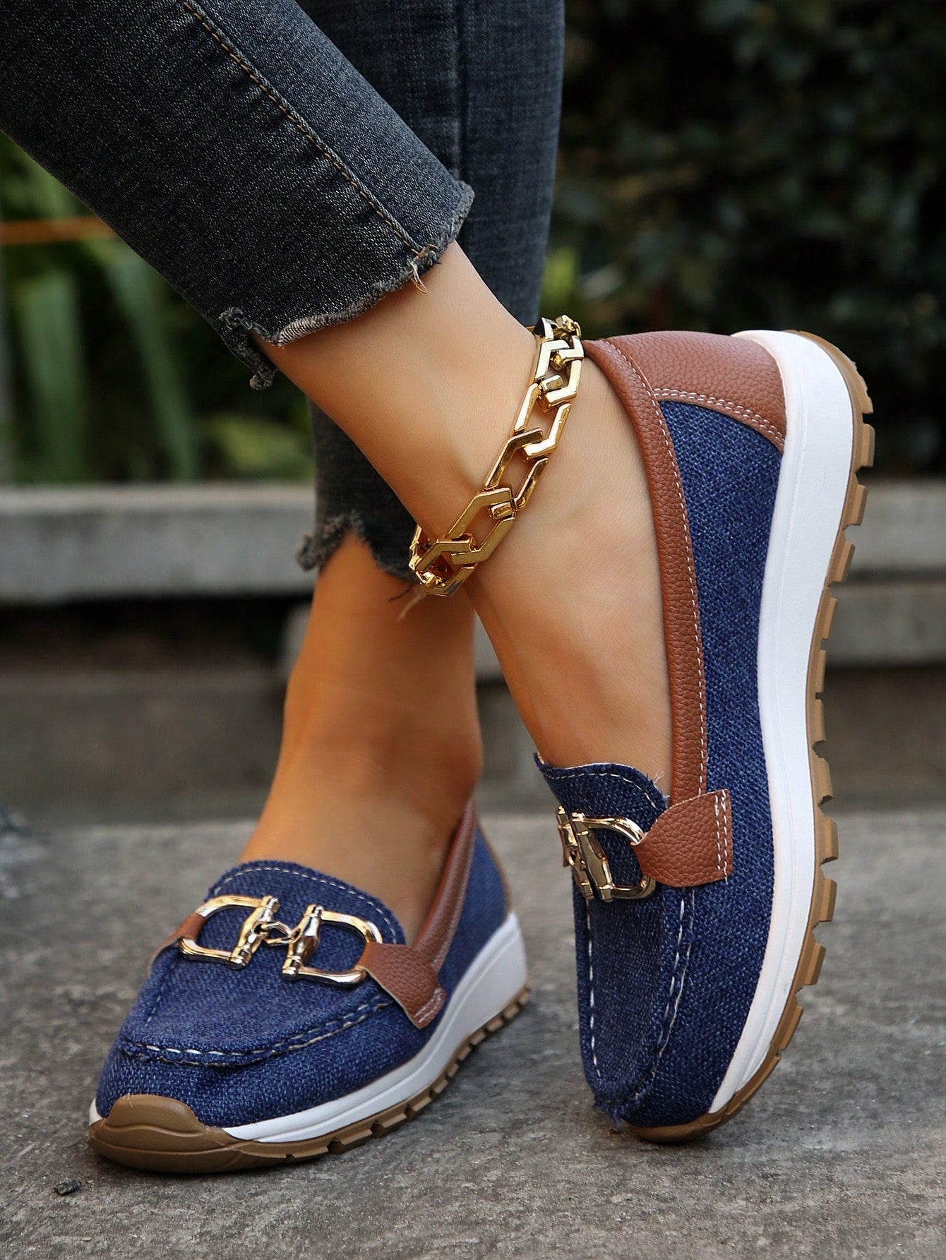 Josephine | Mocassini da donna con fibbia dorata e slip on