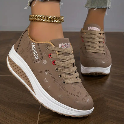 Helene | Sneaker mit Ergonomischer Sohle und Modernem Design