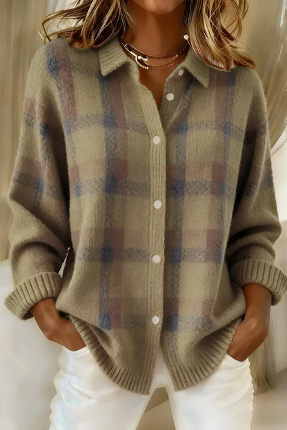 Barbara | Damen karierte Strickjacke mit Knopfleiste