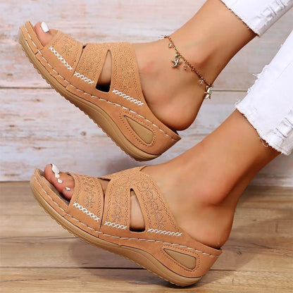 Aurelia | Orthopedic Sandals with Cross Straps and Comfort Sole