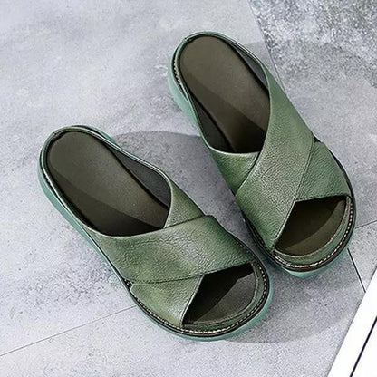 Chiara | Women's Sandals with Cross Straps and Comfort Sole