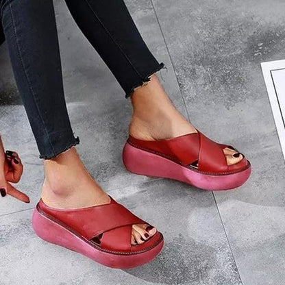 Chiara | Women's Sandals with Cross Straps and Comfort Sole