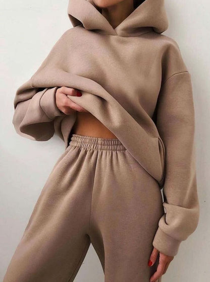 Alina | Damen Oversized Kapuzenpullover mit Jogginghose im Set