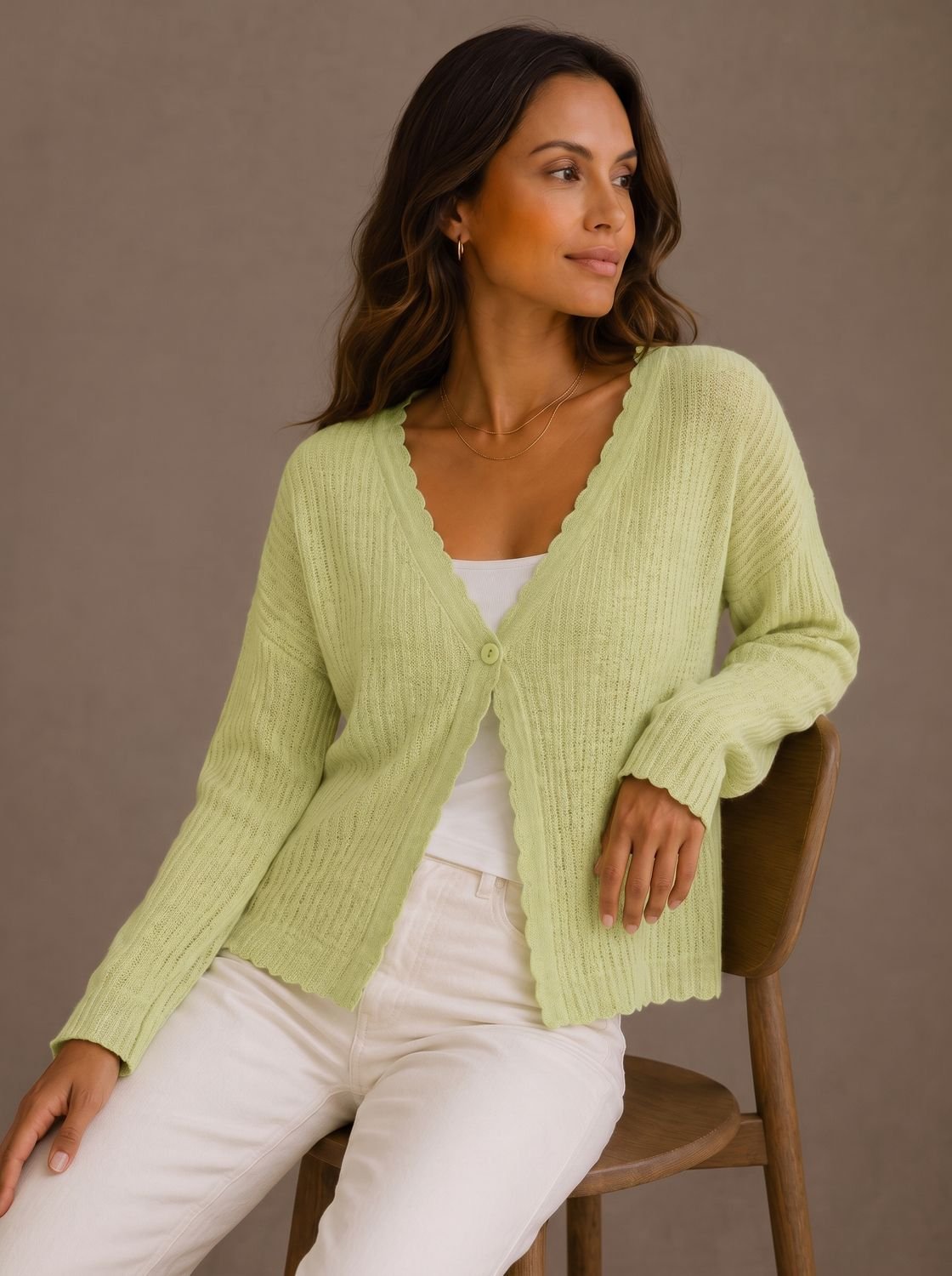Corina | Damen Strick-Cardigan mit V-Ausschnitt und Wellenkante