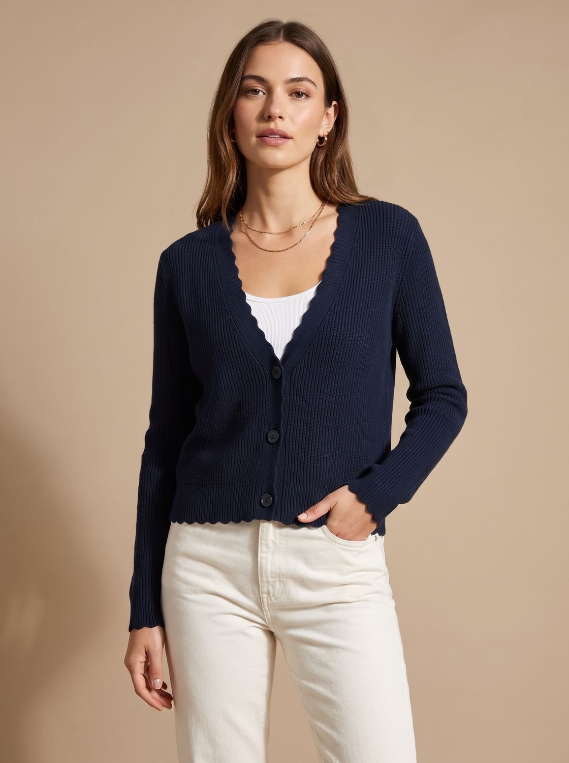 Corina | Damen Strick-Cardigan mit V-Ausschnitt und Wellenkante