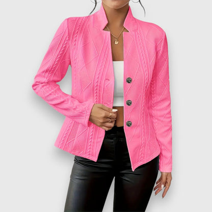 Margaux | Damen Strickjacke mit Stehkragen und Kabelstrickmuster