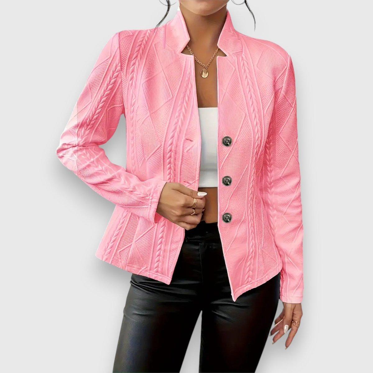 Margaux | Damen Strickjacke mit Stehkragen und Kabelstrickmuster