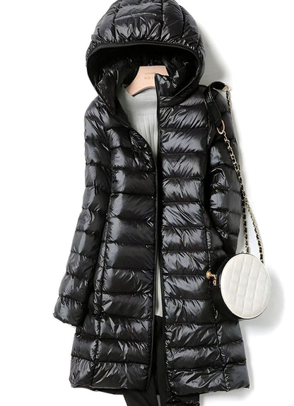 Emma | Damen leichte lange Steppjacke mit abnehmbarer Kapuze