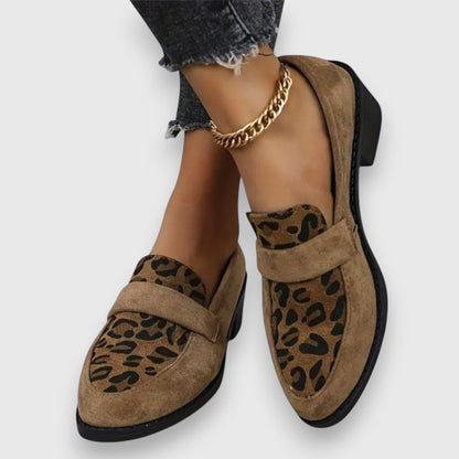 Brina | Damen comfortable Slip-On Loafer mit Leo Muster vorn