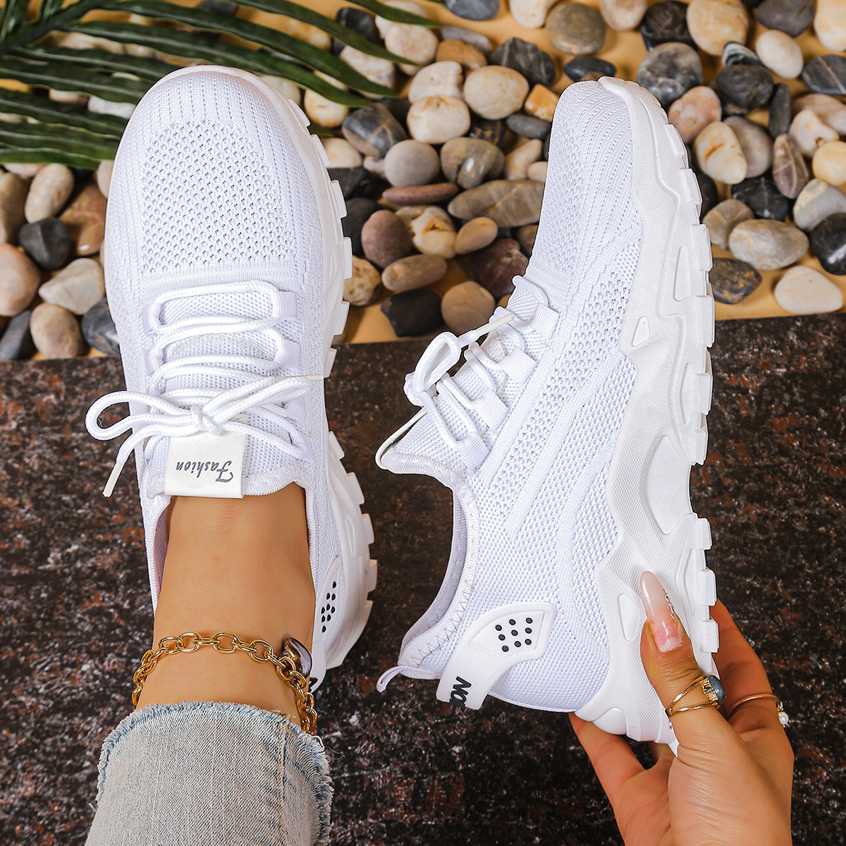Maika | orthopädische Sneaker mit Schnürung und dicker Sohle