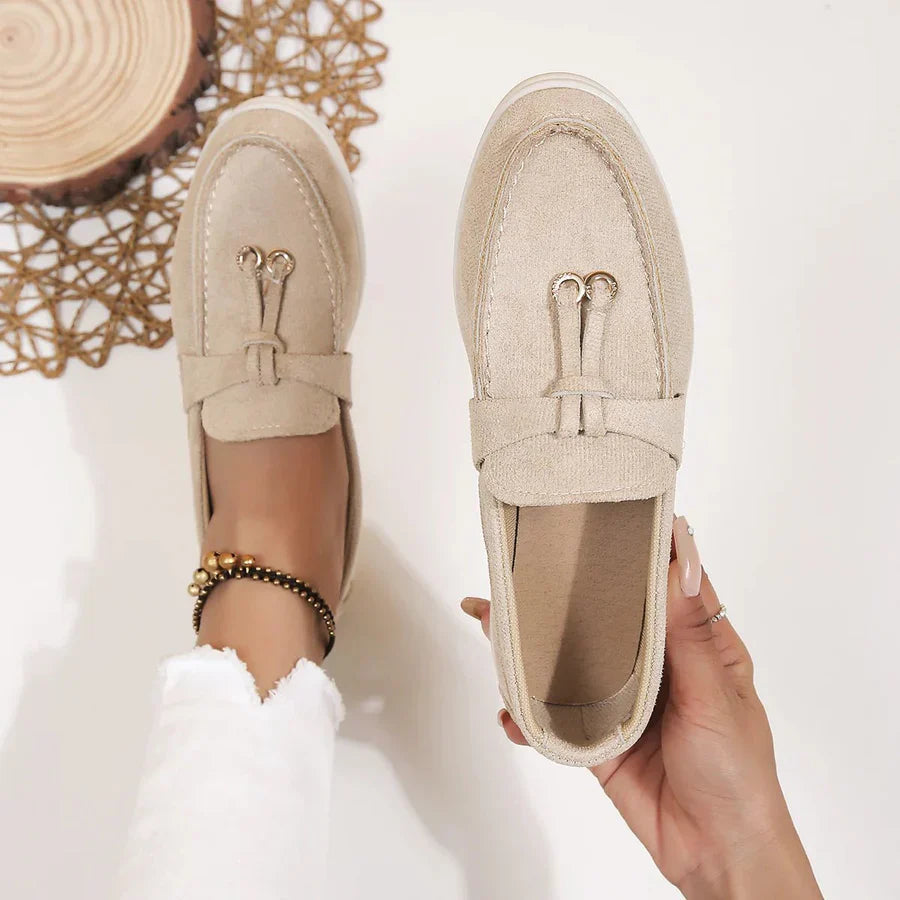 Paulina | Damen Slip-On Loafer mit Schnürung und Naht vorn