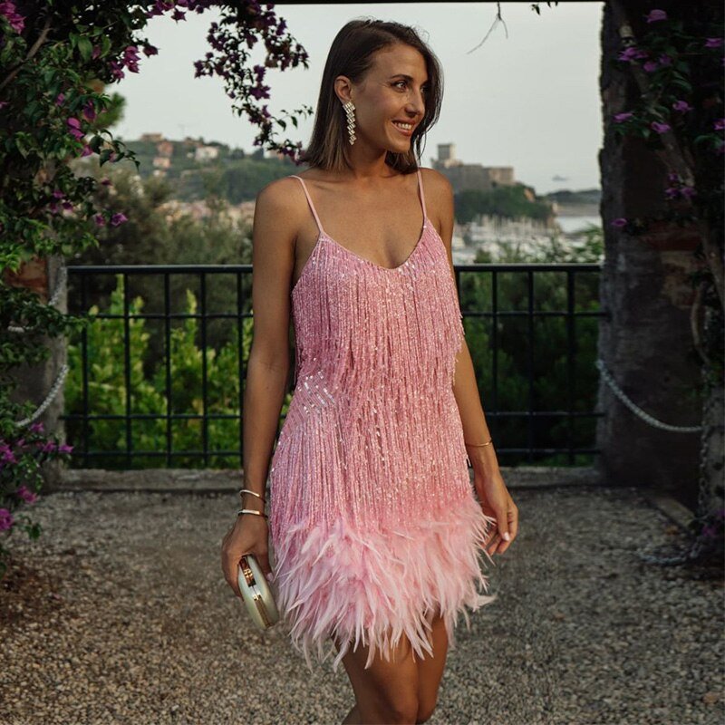 Sarina Cocktail Dress – Figure-hugging sequined dress for parties