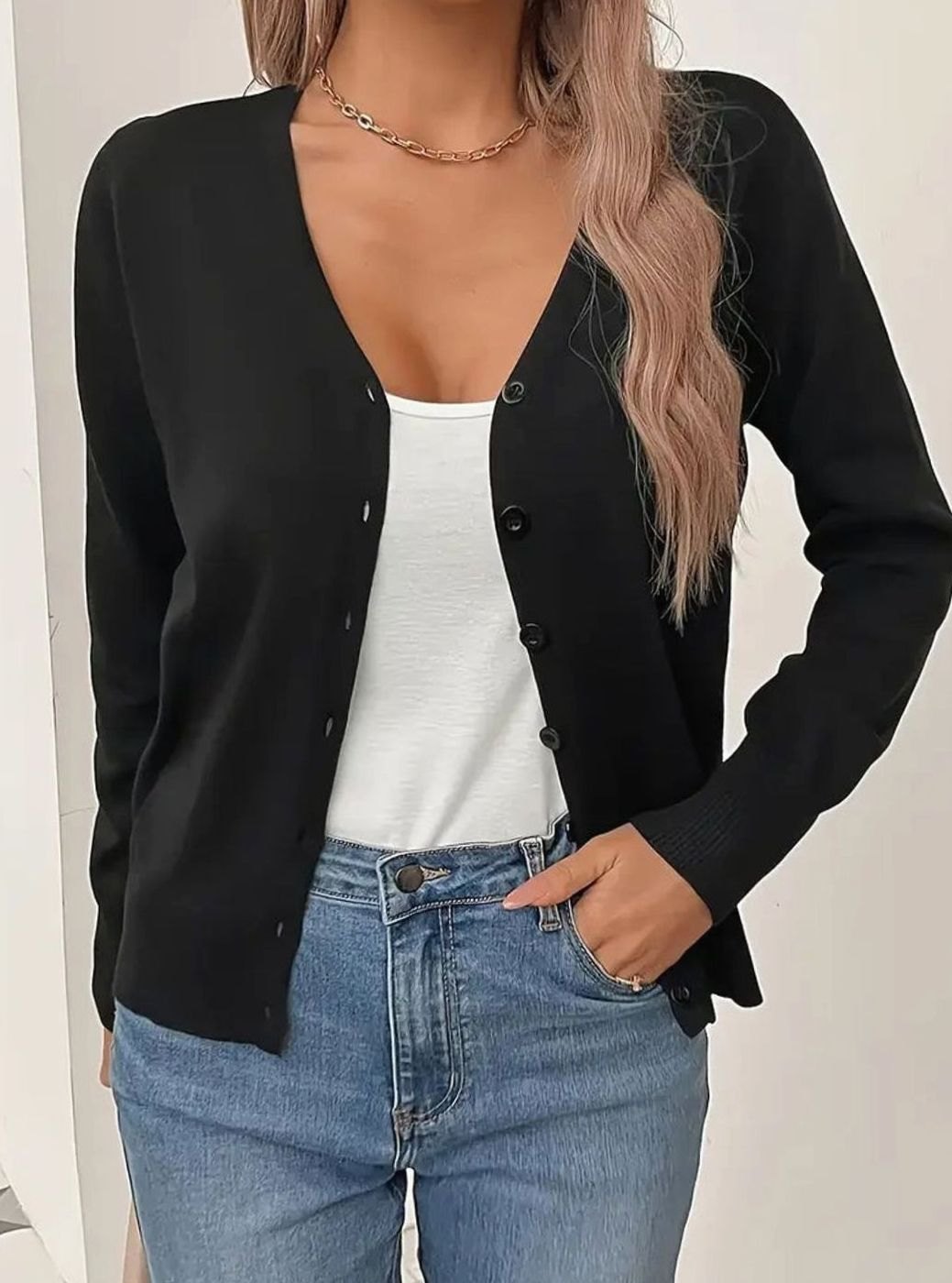 Lea | Damen Strickjacke mit V-Ausschnitt