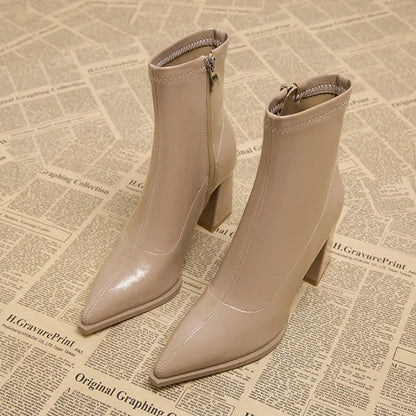 Verena | Damen luxuriöse Stiefeletten mit spitzer Toe und Blockabsatz