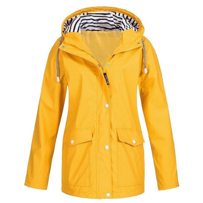 Sabrina | Wasserdichte Outdoor-Wanderjacke mit Kapuze und Taschen