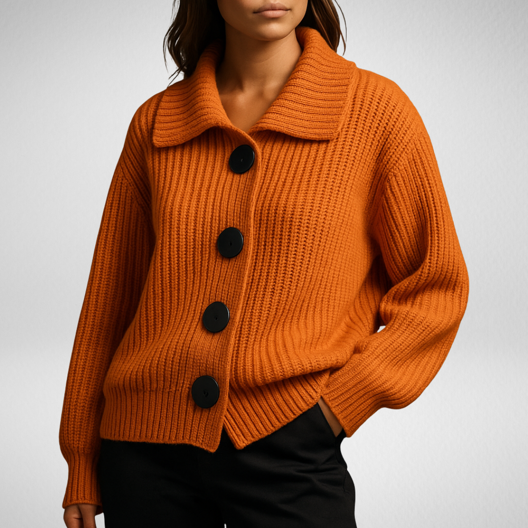 Christina | Damen Oversized-Strickjacke mit großen Knöpfen