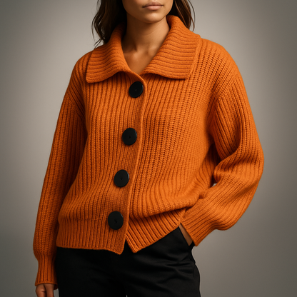 Christina | Damen Oversized-Strickjacke mit großen Knöpfen