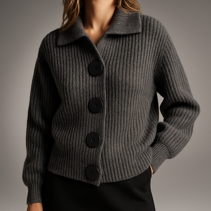 Christina | Damen Oversized-Strickjacke mit großen Knöpfen